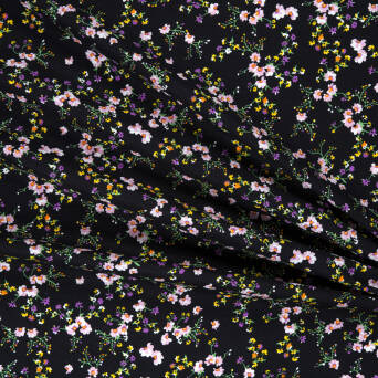 Cotton fabric SMALL CAMOMILE ON BLACK #8096-02